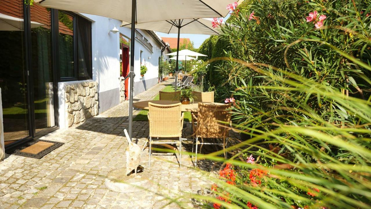 Gaestehaus Doris Purbach am Neusiedlersee Exterior foto